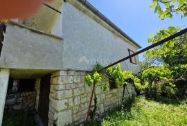 CRIKVENICA, GRIŽANE - lijepa samostojeća kuća s okućnicom, Vinodolska Općina, Maison