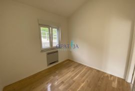 Kastav- Rešetari- novogradnja- stan s prekrasnim pogledom na more, Kastav, Apartamento