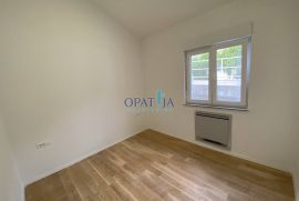 Kastav- Rešetari- novogradnja- stan s prekrasnim pogledom na more, Kastav, Appartment