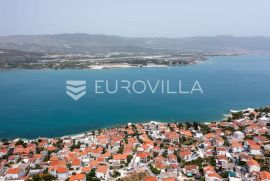 Čiovo, Žedno, građevinsko zemljište s pogledom na more  1514 m2, Trogir - Okolica, Land