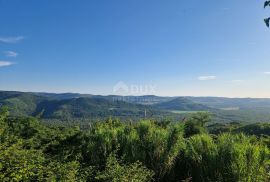 ISTRA, LIVADE (OKOLICA) - Kamene starine s panoramskim pogledom, Oprtalj, Σπίτι