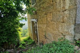 ISTRA, LIVADE (OKOLICA) - Kamene starine s panoramskim pogledom, Oprtalj, Casa