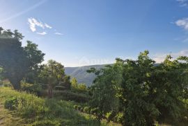 ISTRA, LIVADE (OKOLICA) - Kamene starine s panoramskim pogledom, Oprtalj, Haus