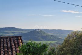 ISTRA, LIVADE (OKOLICA) - Kamene starine s panoramskim pogledom, Oprtalj, Kuća