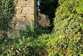 ISTRA, LIVADE (OKOLICA) - Kamene starine s panoramskim pogledom, Oprtalj, Famiglia