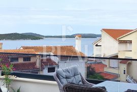 Luksuzan stan 100 m od mora 1S+DB 55,70m2 sa terasom, Šibenik - Okolica, Appartment