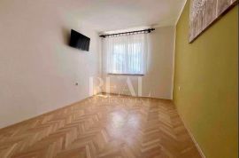 Prodaja adaptiranog stana na Turniću  2S+DB  58.02 M2, Rijeka, Appartement