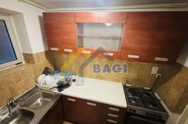 Kozari bok - stan za 5-6 radnika, Peščenica - Žitnjak, Appartement