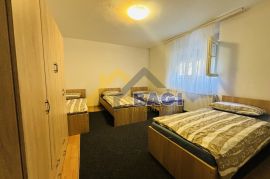 Kozari bok - stan za 5-6 radnika, Peščenica - Žitnjak, Appartement