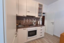 NOVI VINODOLSKI, stan prvi red do mora, Novi Vinodolski, Apartamento