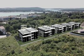 Medulin, moderna novogradnja zgrada 5, stan A NKP 66 m2 s vrtom 46 m2 u blizini mora, Medulin, Wohnung