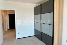 Osijek, Retfala, uređen dvosoban stan 69 m2 u novoizgrađenoj zgradi, Osijek, Appartment