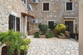 Kamena kuća sa bazenom, Medulin, Istra, Medulin, Casa