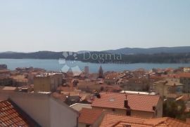 Stan u Širem Centru Šibenika, Šibenik, Appartement