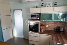 Predivan stan za najam u Kostreni, Kostrena, Appartment