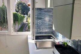 BELVEDER, novouređen stan 2SKL, 65 m2, pogled na more, Rijeka, Appartement