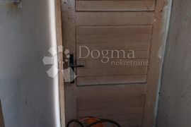 ŠIBENIK, investicijska prilika u staroj gradskoj jezgri, Šibenik, House