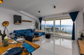 OPATIJA, 85m2, POGLED, BAZEN, PARKING, Matulji, Διαμέρισμα