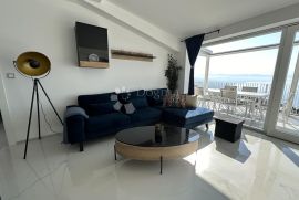 OPATIJA, 85m2, POGLED, BAZEN, PARKING, Matulji, Apartamento