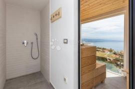 OPATIJA, STAN S POGLEDOM, ukupno 153 m2, Matulji, Wohnung