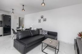 OPATIJA, STAN S POGLEDOM, ukupno 153 m2, Matulji, Appartment