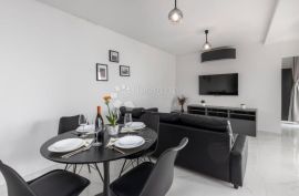 OPATIJA, STAN S POGLEDOM, ukupno 153 m2, Matulji, Kвартира