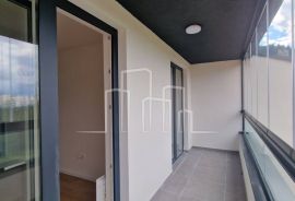 Useljiv i uknjižen Apartman jedna spavaća soba 37m2 sa terasom Snježna dolina Resort Jahorina, Pale, Daire