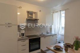 Istra, Rovinj , najam novo adaptiranog stana s jednom spavaćom sobom od 1.10., Rovinj, Flat