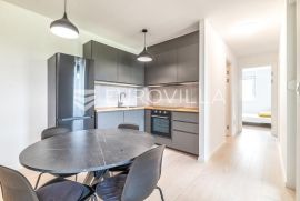 Zagreb, Dubrava, trosoban stan NKP 73m2 s GM, Zagreb, Appartamento