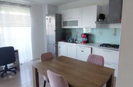 Stan na 4. katu, Rovinj, Istra, Rovinj, Appartment