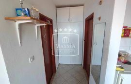 Starigrad Paklenica - 1.5 apartman otvoren pogled more! 127000€, Starigrad, Wohnung