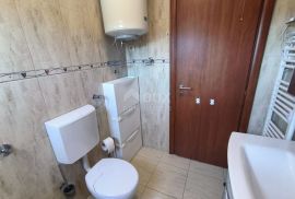 OPATIJA, PUŽI - stan 70 m2 2S+DB + okućnica + 2 parkirna mjesta! PRILIKA!, Matulji, Kвартира