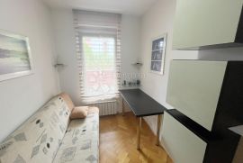 TROSOBNI STAN! VRBANI 3!, Trešnjevka - Jug, Appartement