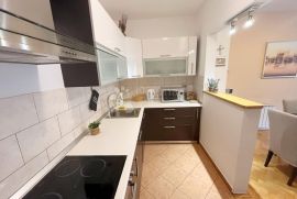 SIMPATIČNI TROSOBNI STAN! VRBANI 3!, Trešnjevka - Jug, Apartamento