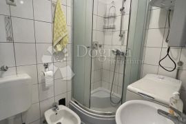 Sunčani stan za najam, Rijeka, Appartement