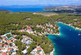 Apartman u vili s bazenom - Milna (otok Brač), Milna, Appartamento