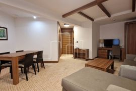 Opremljen komforan apartman od 51m2 2 sprat apart Hotel Vučko, Pale, Διαμέρισμα