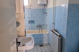 Prodaja kuća 380 m2 Biograd na Moru, vrt 918 m2, garaža, Biograd Na Moru, Casa