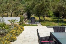 OTOK KRK - Ekskluzivna vila, spoj luksuza i prirode s bazenom 42m2, Krk, House