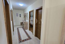 Selce, 2S+DB prvi red do mora!, Crikvenica, Apartamento