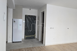 Novogradnja Grbavica stan sa terasom prodaja, Novo Sarajevo, Apartamento