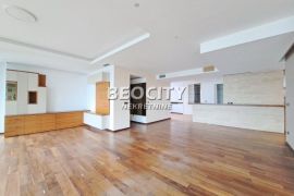 Vračar, Hram Svetog Save, , 5.0, 260m2, Vračar, Appartement