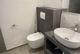 Predivan stan u prizemlju nadomak mora, Premantura, Istra, Medulin, Apartamento