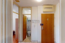 Stan PRODAJA Gripe 80 m2, Split, Kвартира