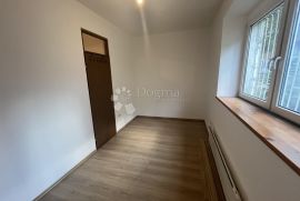 STAN U CENTRU TREŠNJEVKE!, Trešnjevka - Sjever, Appartment