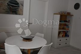 STAN SA PREDIVNOM TERASOM U DRAMLJU, Crikvenica, Appartement