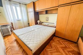 Dvosobni stan s pogledom na more, Rijeka, Apartamento