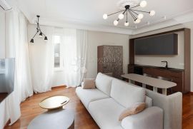 LUKSUZAN STAN NEDALEKO CENTRA RIJEKE, Rijeka, Appartement