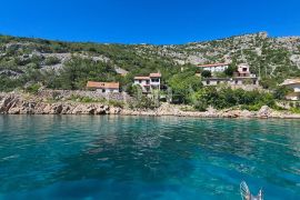 Jablanac kuća na samom moru, Senj, House