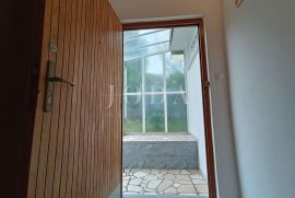 Dvosoban stan s okućnicom, Crikvenica, Apartamento